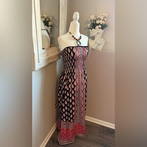 Women’s Small Necklace Pattern Strapless‎ Black, White and Red Maxi Dress